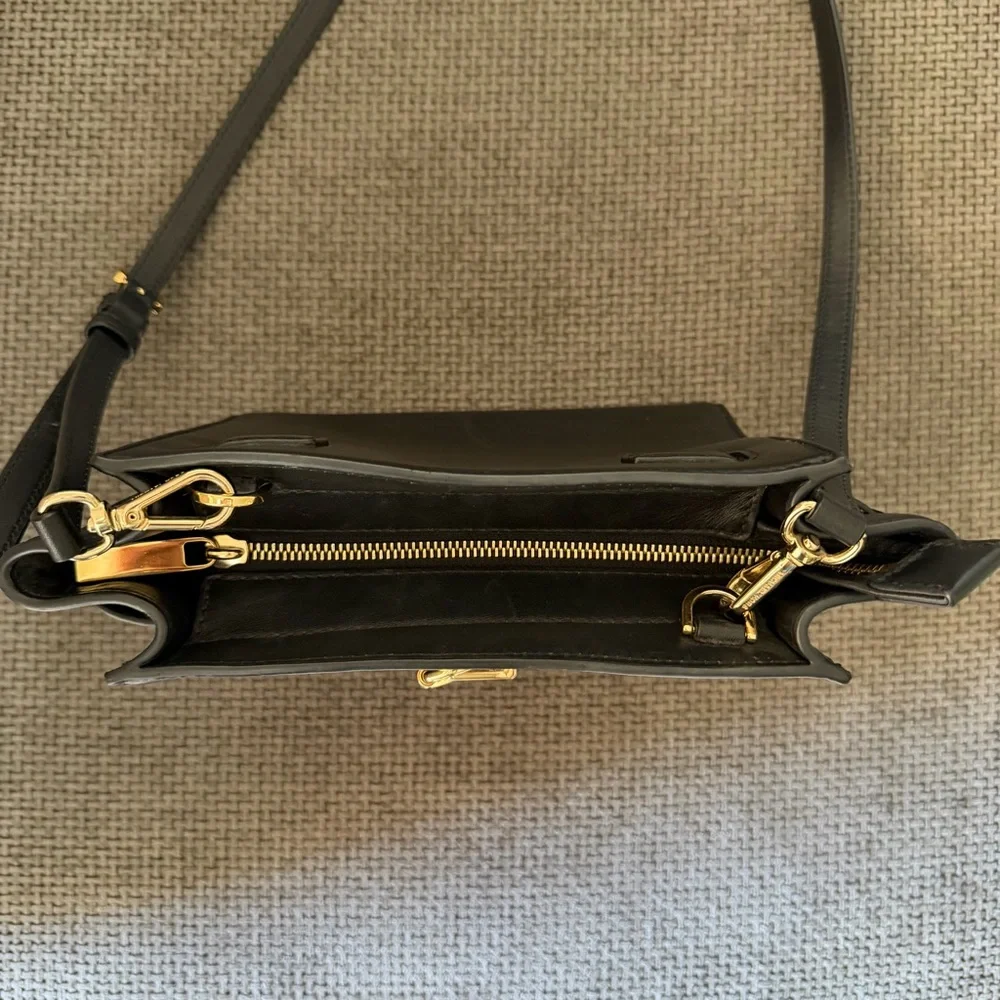 Black Leather Crossbody Michael Kors Hamilton Traveler Bag Gold Padlock Classic